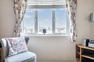 Photo 7- click for photo gallery